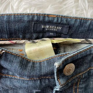 BURBERRY - ♡バーバリーロンドン 7分丈ジーパン デニム♡の通販 by