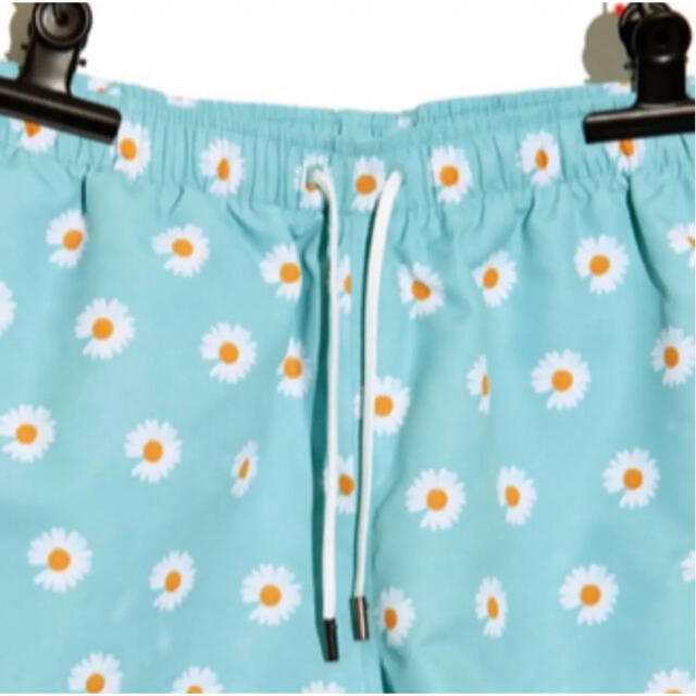 PEACEMINUSONE(ピースマイナスワン)のPMO DAISY ALLOVER SHORT PANTS メンズのパンツ(ショートパンツ)の商品写真