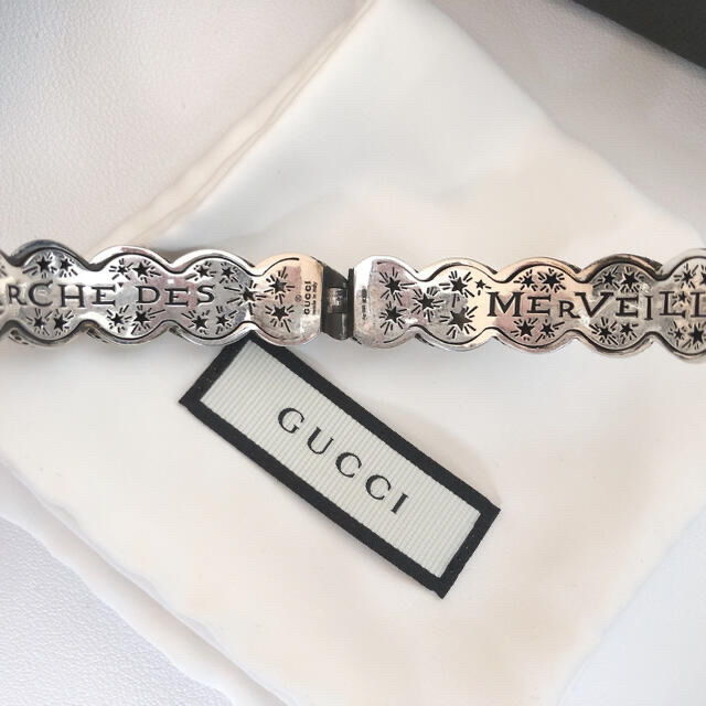 Gucci(グッチ)の新品未使用　定価約13万円　現在正規店での取扱なし　GUCCIバングル メンズのアクセサリー(バングル/リストバンド)の商品写真