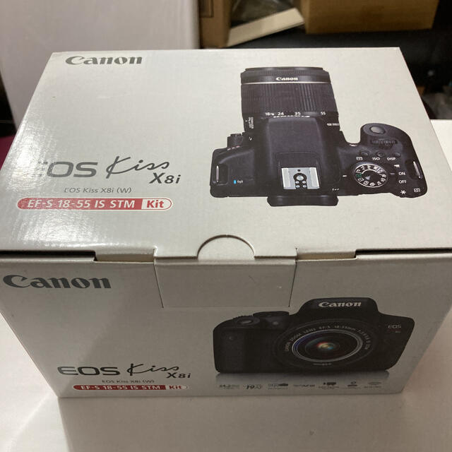 Canon EOS KISS X8i カメラ　初心者