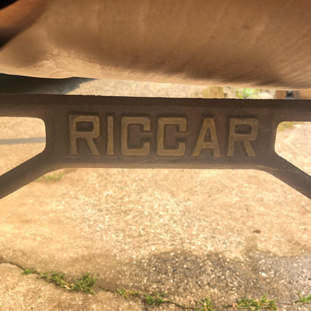 RICCAR 足踏みミシン エンタメ/ホビーの美術品/アンティーク(その他)の商品写真