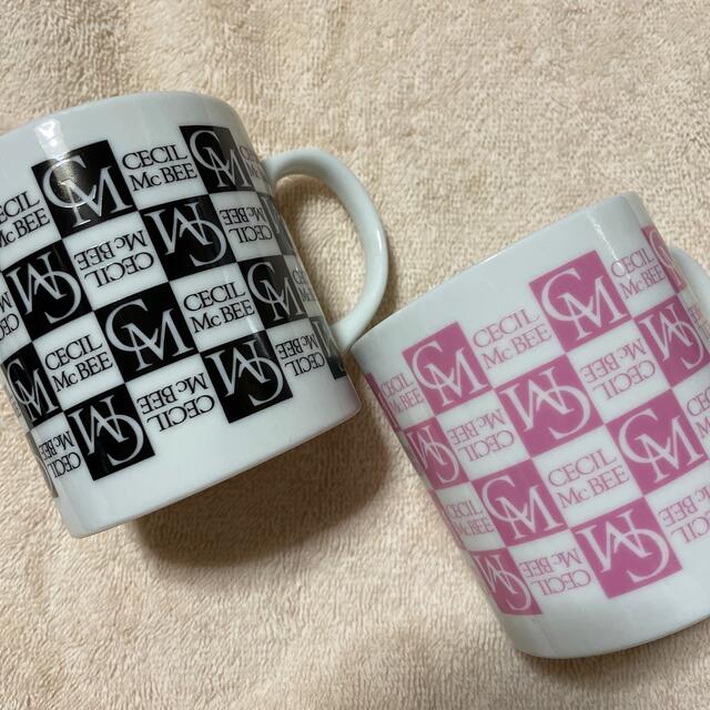 CECIL McBEE(セシルマクビー)のCECIL McBEE☆新品☆ロゴペアマグカップ☆ インテリア/住まい/日用品のキッチン/食器(グラス/カップ)の商品写真