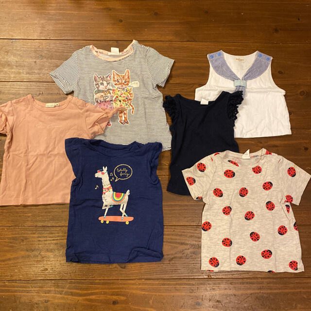 UNIQLO(ユニクロ)のベビー　春夏　女の子服　まとめ売り　42点セット キッズ/ベビー/マタニティのベビー服(~85cm)(Ｔシャツ)の商品写真