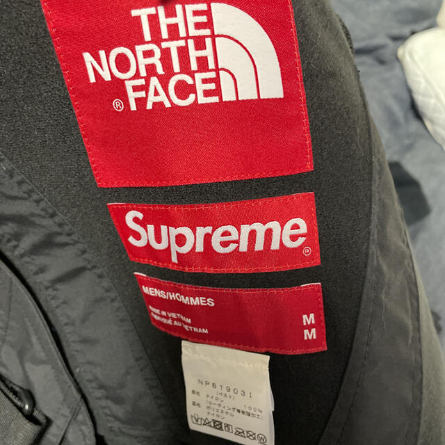 Supreme(シュプリーム)のsupreme thenorthface RTG ベスト メンズのトップス(ベスト)の商品写真