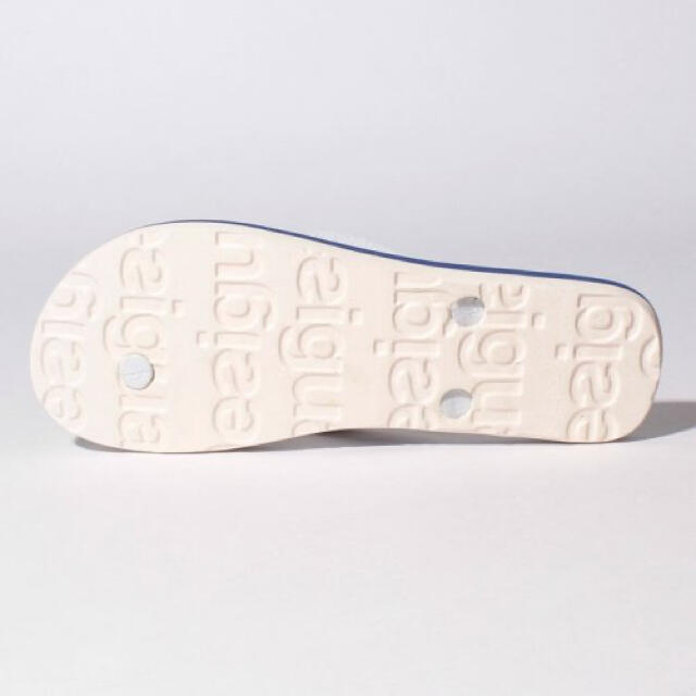 新品✨タグ付き♪ デシグアル　ビーチリゾート　サンダル　ホワイト 27センチ レディースの靴/シューズ(ビーチサンダル)の商品写真