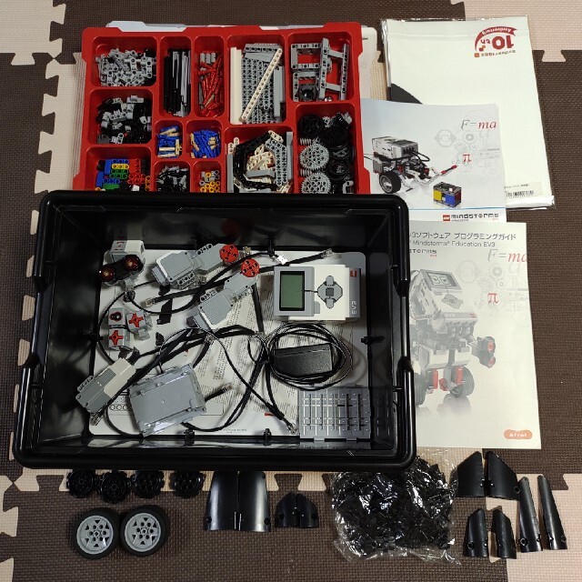 EV3レゴマインドストーム基本セット充電器と電池込　サービス有欠品無　動作OK