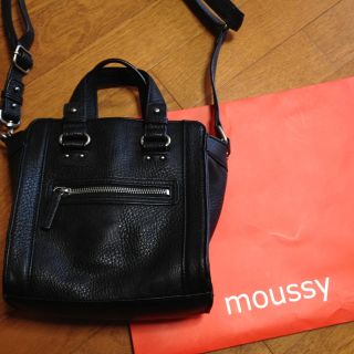 マウジー(moussy)の超美品 moussy ショルダー バッグ(ショルダーバッグ)