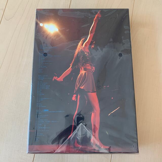 1990年の森高千里【3枚組完全初回生産限定BOX[2Blu-ray+CD+豪華 1990年の森高千里【3枚組完全初回生産限定BOX[2Blu-ray+CD+豪華