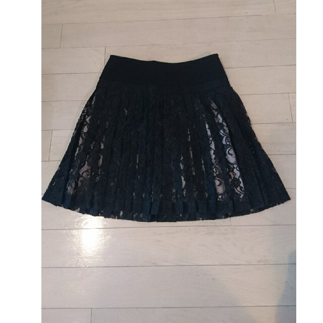 DKNY レーシースカート - ミニスカート