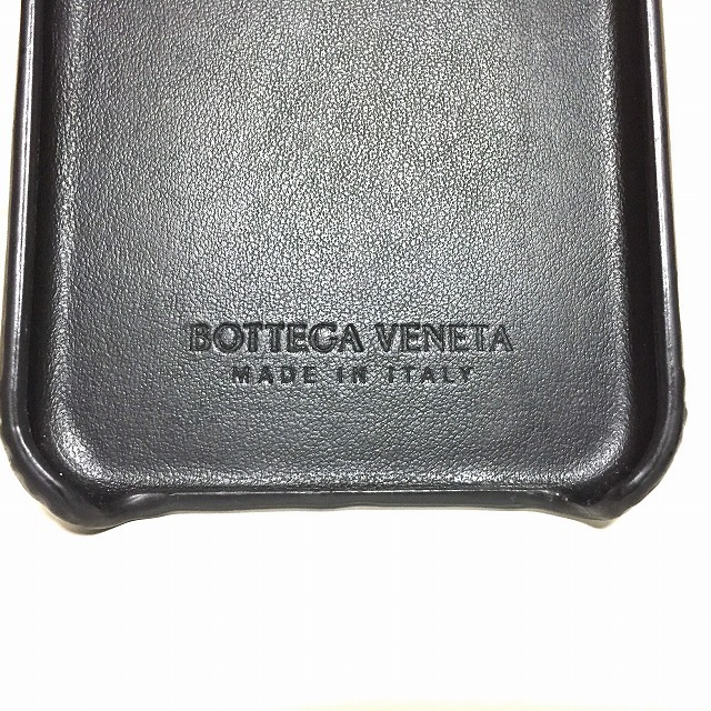 Bottega Veneta(ボッテガヴェネタ)のボッテガヴェネタ 携帯電話ケース 黒 スマホ/家電/カメラのスマホアクセサリー(モバイルケース/カバー)の商品写真