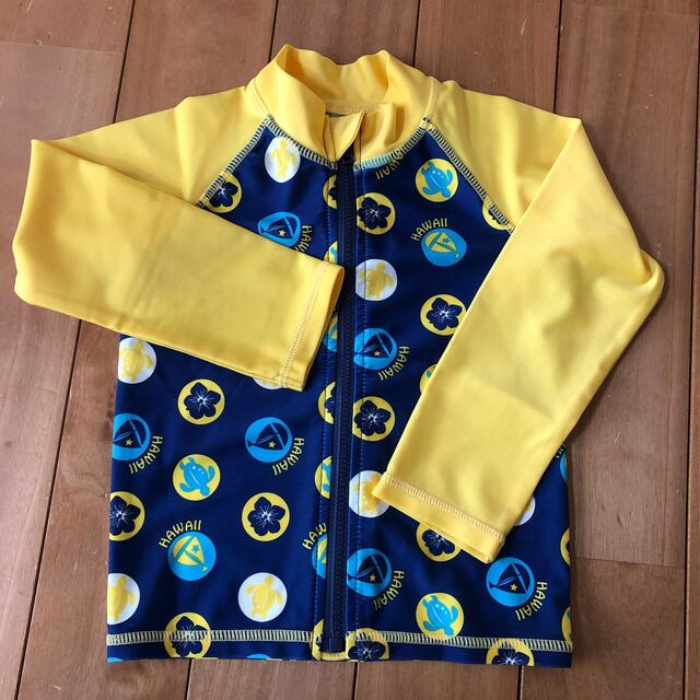 値下げ　ラッシュガード　男の子　90 キッズ/ベビー/マタニティのキッズ服男の子用(90cm~)(水着)の商品写真