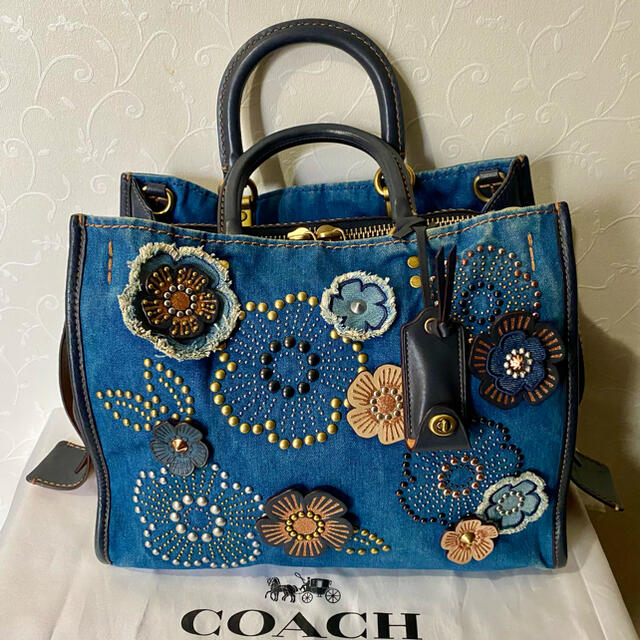 COACH - COACH コーチ デニムトートバッグ ティーローズ ローグの通販 ...