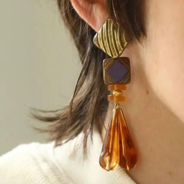 TODAYFUL(トゥデイフル)のTODAYFUL vintage parts earring ブラウン レディースのアクセサリー(イヤリング)の商品写真