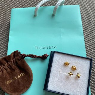 ティファニー(Tiffany & Co.)のTiffany ティファニー　18金クロスステッチピアス(ピアス)