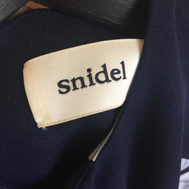 SNIDEL(スナイデル)のsnidelレトロフラワーワンピース レディースのワンピース(ミニワンピース)の商品写真