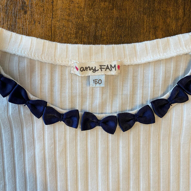 anyFAM(エニィファム)のanyFAN  白シャツ キッズ/ベビー/マタニティのキッズ服女の子用(90cm~)(Tシャツ/カットソー)の商品写真