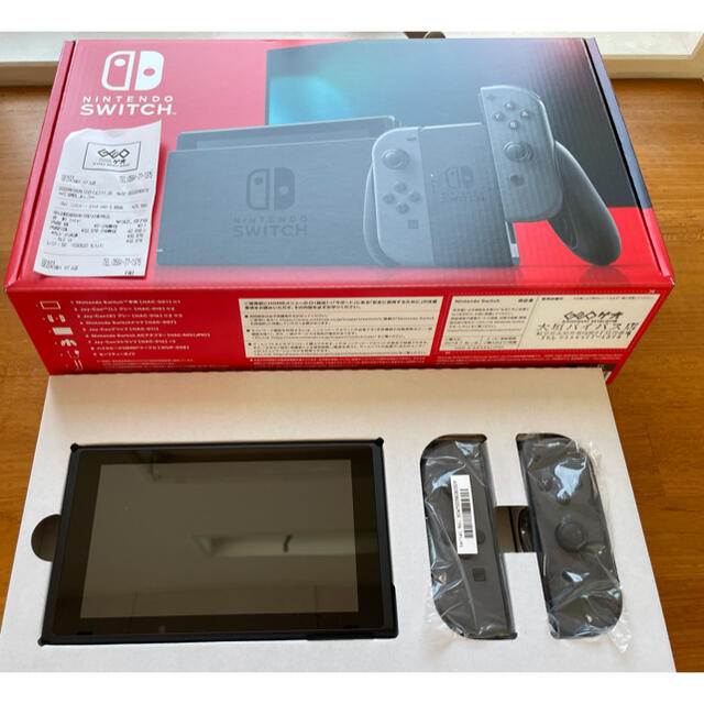 Nintendo Switch(ニンテンドースイッチ)のyuu様専用) 美品Nintendo Switch &ringfit  エンタメ/ホビーのゲームソフト/ゲーム機本体(家庭用ゲーム機本体)の商品写真