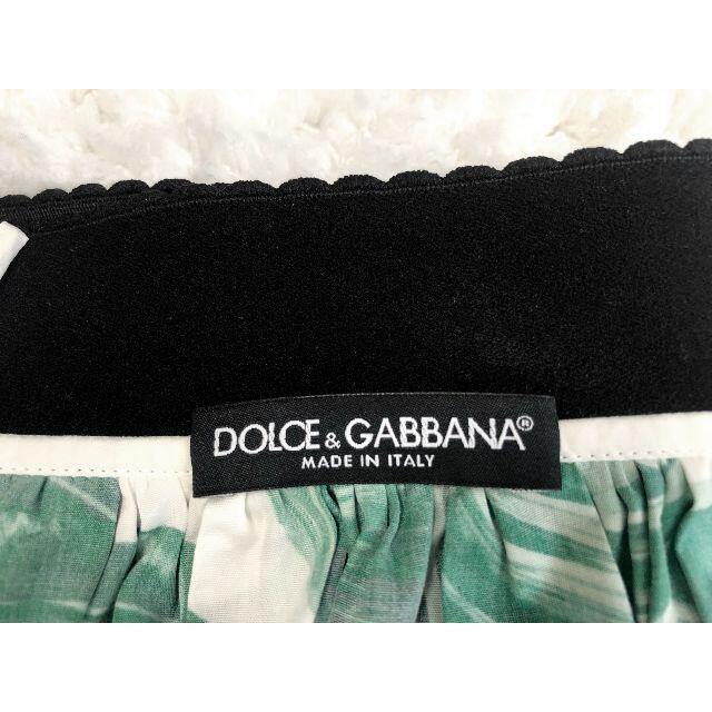 DOLCE&GABBANA(ドルチェアンドガッバーナ)のDOLCE&GABBANA 美品 バナナリーフ スカート 40 レディースのスカート(ひざ丈スカート)の商品写真