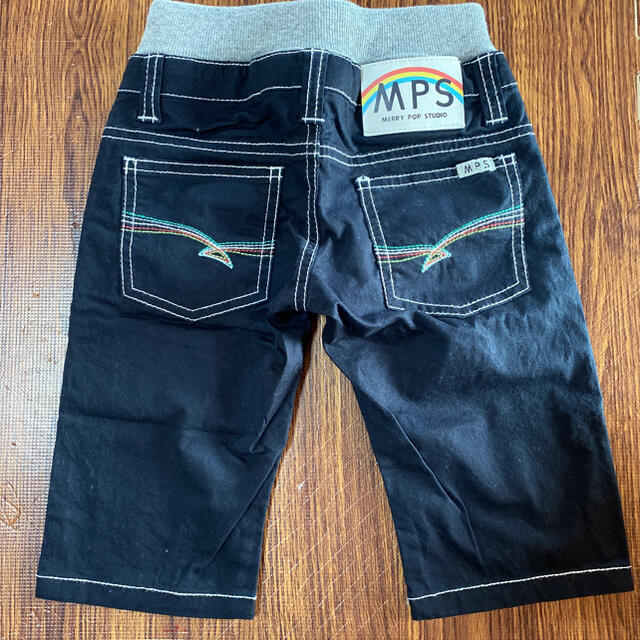 MPS(エムピーエス)のMPS キッズ　パンツ　ハーフパンツ　110 キッズ/ベビー/マタニティのキッズ服男の子用(90cm~)(パンツ/スパッツ)の商品写真