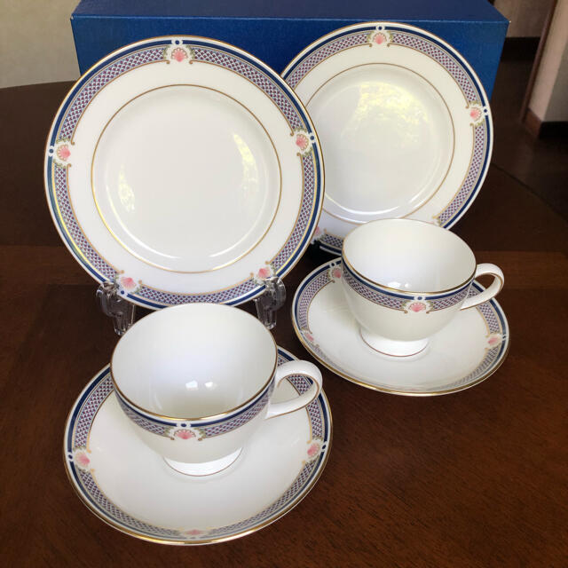 WEDGWOOD(ウェッジウッド)の【美品】ウェッジウッド★WAVERLEY★トリオ　ペア インテリア/住まい/日用品のキッチン/食器(食器)の商品写真