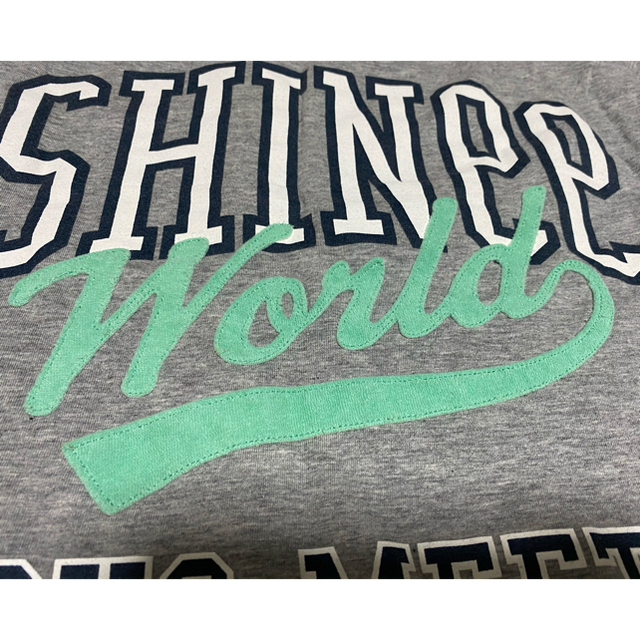 SHINee(シャイニー)の⭐︎SHINee ライブTシャツ⭐︎ エンタメ/ホビーのタレントグッズ(アイドルグッズ)の商品写真