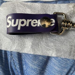 シュプリーム(Supreme)のSupreme Leather Key Loop 紫　シュプリーム(キーホルダー)