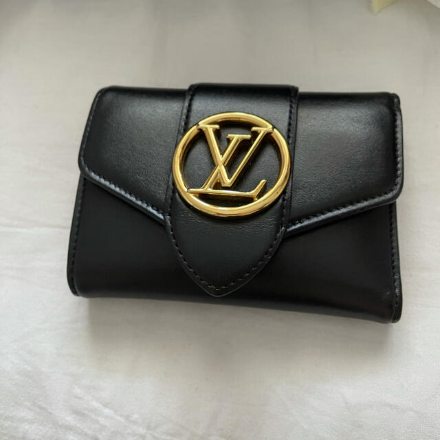 LOUIS VUITTON  財布　ポルトフォイユLVポンヌフ