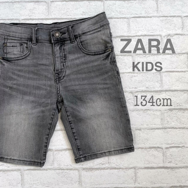 ZARA KIDS(ザラキッズ)のデニムハーフパンツ キッズ/ベビー/マタニティのキッズ服男の子用(90cm~)(パンツ/スパッツ)の商品写真