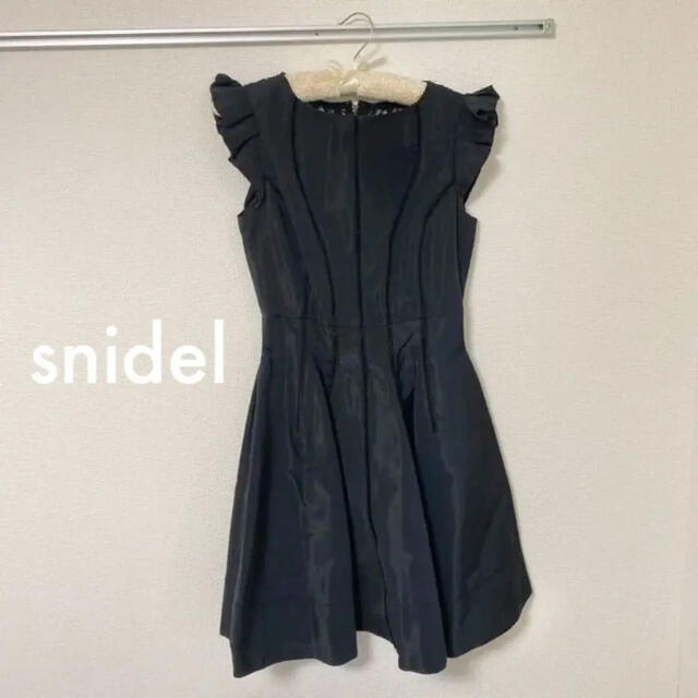 SNIDEL(スナイデル)のスナイデル バックレース ワンピース レディースのワンピース(ひざ丈ワンピース)の商品写真