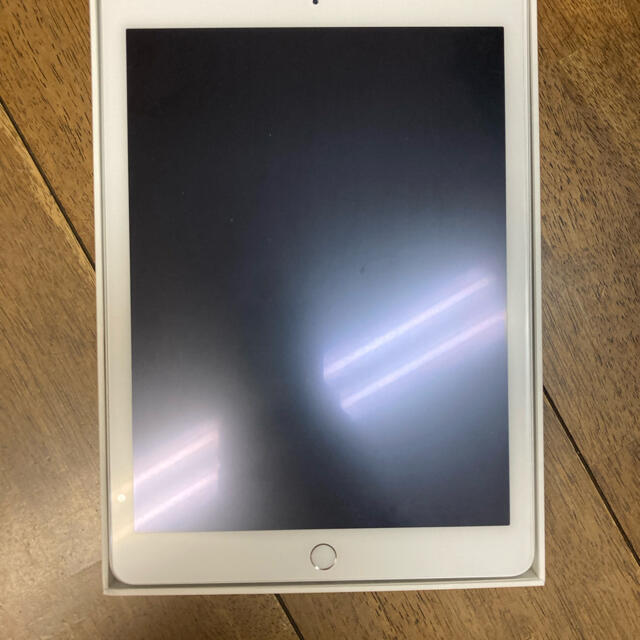 Apple iPad Air2 Wi-Fi+Cellular 16GB シルバー 日本に www.enzonet.ch
