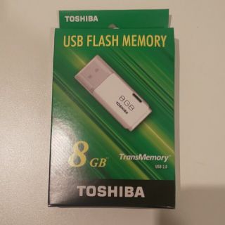 トウシバ(東芝)の東芝USBフラッシュメモリ8G(その他)