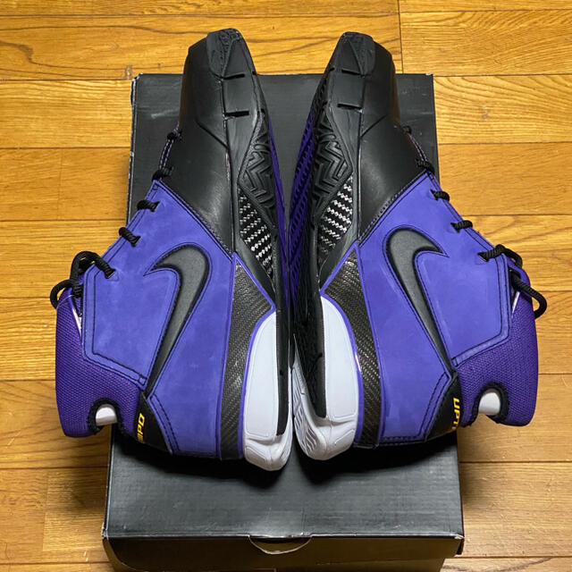 NIKE(ナイキ)の29.5 NIKE KOBE PROTRO LA LAKERS メンズの靴/シューズ(スニーカー)の商品写真