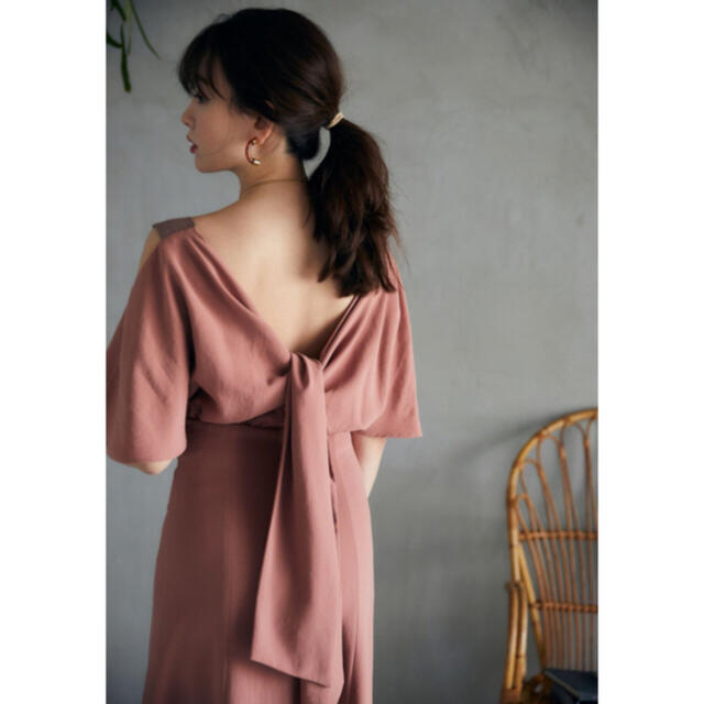 Open Shoulder BackRibbonDress Her lip to 3