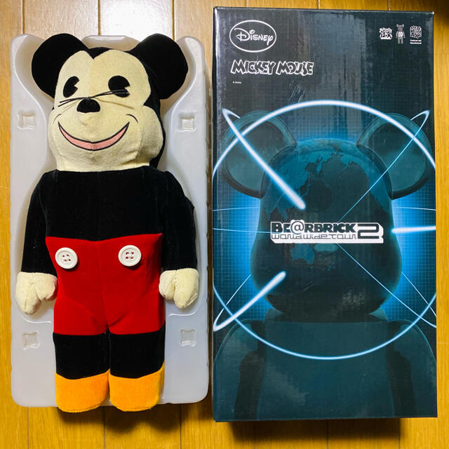 northfaceWORLD WIDE TOUR BE@RBRICK MICKEY MOUSE