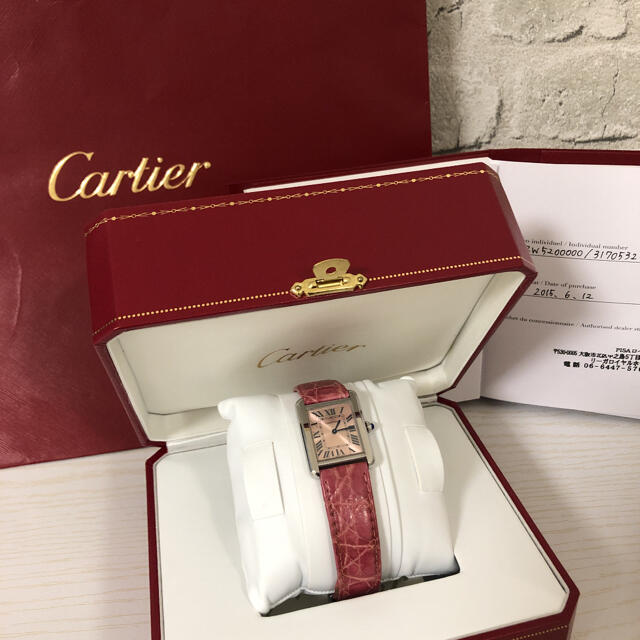 期間限定値下げ中！Cartier カルティエ　タンク　ソロ　レアなピンク腕時計