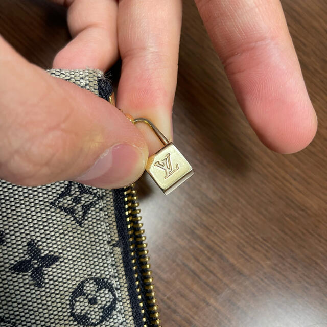 LOUIS VUITTON(ルイヴィトン)のヴィトンのコインケース レディースのファッション小物(コインケース)の商品写真