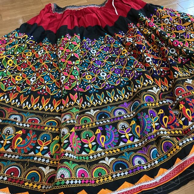 インド刺繍スカート ヴィンテージ 古布 アジアン エスニック ミラーワーク 北欧