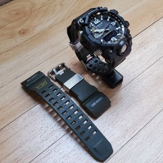 ジーショック(G-SHOCK)の本日削除！美品G-SHOCKマッドマスターGWG-1000新品バンド(腕時計(アナログ))