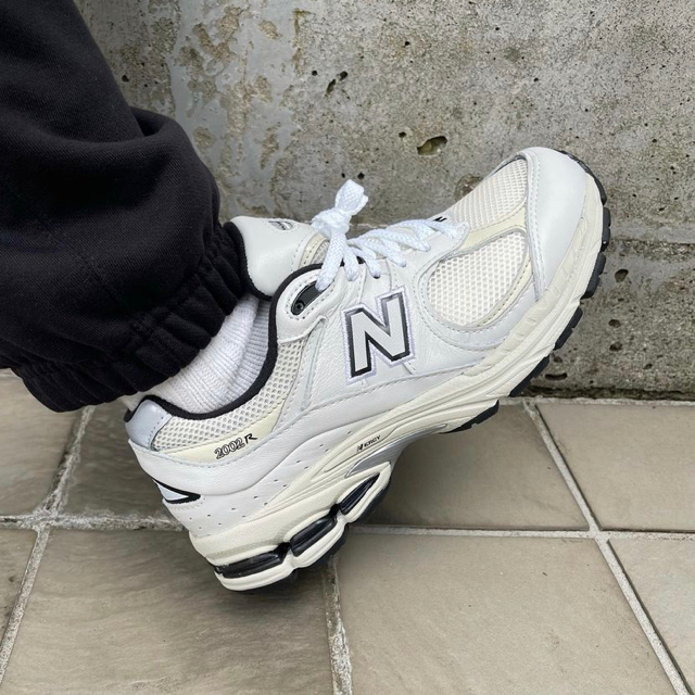 NEWBALANCE 2002R 26cm オフホワイト