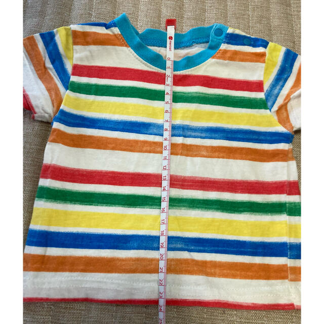 レインボーボーダーTシャツ　60〜70㎝ キッズ/ベビー/マタニティのベビー服(~85cm)(Ｔシャツ)の商品写真