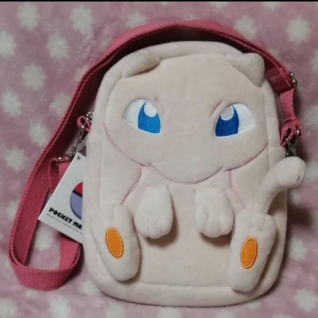 ポケモン 新品 ポケットモンスター ぬいぐるみ ポシェット ミュウ の通販 By Ryi S Shop ポケモンならラクマ