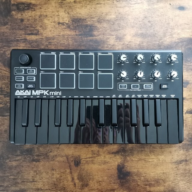 AKAI MPK mini special edition アカイ midi 楽器のDTM/DAW(MIDIコントローラー)の商品写真