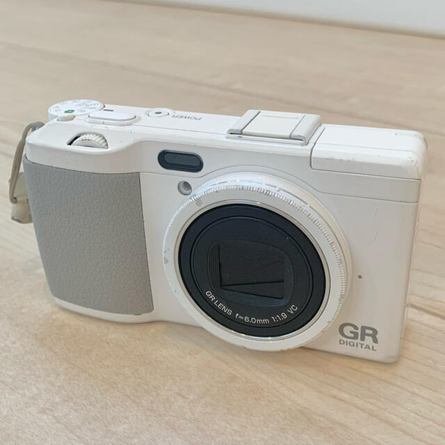 専用 中古 RICOH GR GR DIGITAL4 ホワイトエディション コンパクトデジタルカメラ