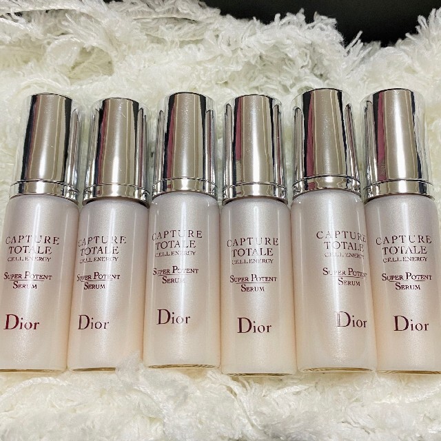 Christian Dior(クリスチャンディオール)のカプチュール　トータル　セル ENERGY スーパーセラム　幹細胞　美容液 コスメ/美容のスキンケア/基礎化粧品(美容液)の商品写真