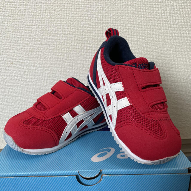 asics(アシックス)の【タグ付新品】asics/アシックス/スニーカー/14㎝ キッズ/ベビー/マタニティのベビー靴/シューズ(~14cm)(スニーカー)の商品写真