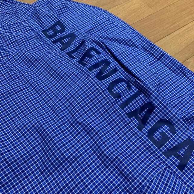 《新品•未着用》バレンシアガ　半袖オーバサイズシャツ37