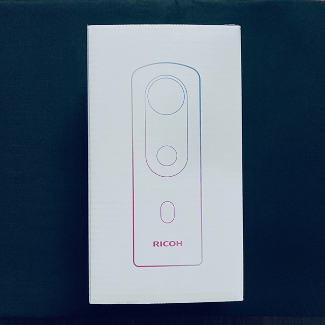 RICOH(リコー)の超美品 RICOH  THETA SC2  リコーシータ　ベージュ スマホ/家電/カメラのカメラ(その他)の商品写真