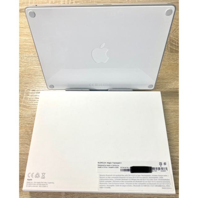 Apple(アップル)のApple Magic Trackpad2 スマホ/家電/カメラのPC/タブレット(PC周辺機器)の商品写真