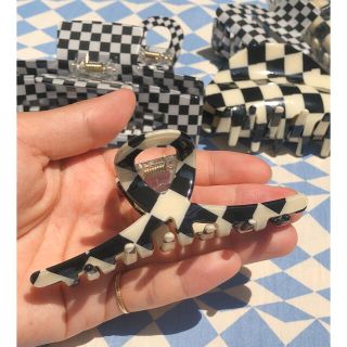 【新品未使用】Checkered hair claw チェッカーヘアクリップM(バレッタ/ヘアクリップ)