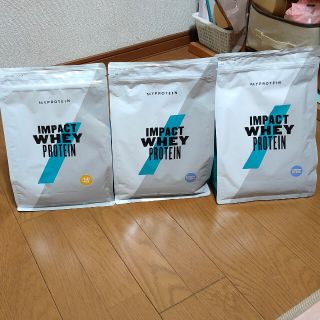 マイプロテイン(MYPROTEIN)のマイプロテイン インパクトホエイプロテイン ピーチティー　ブルーベリーチーズケー(プロテイン)